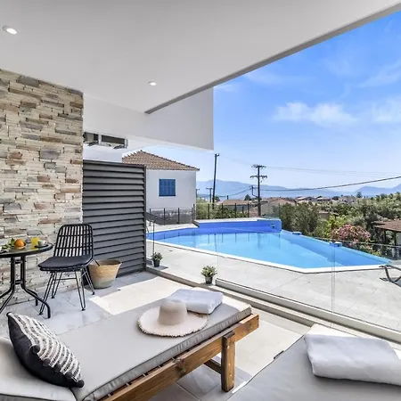 公寓 Oceanida Penelope Lyxury 尼基亚娜