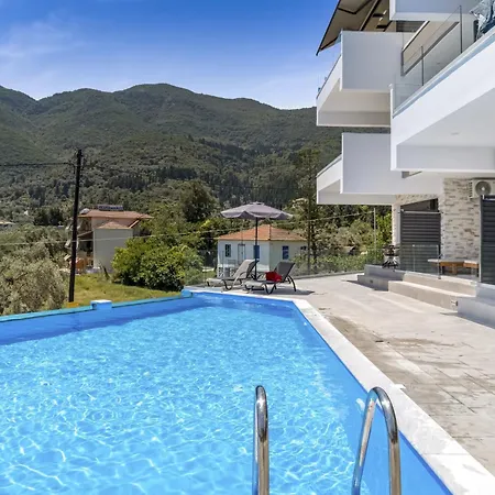 Oceanida Penelope Lyxury *